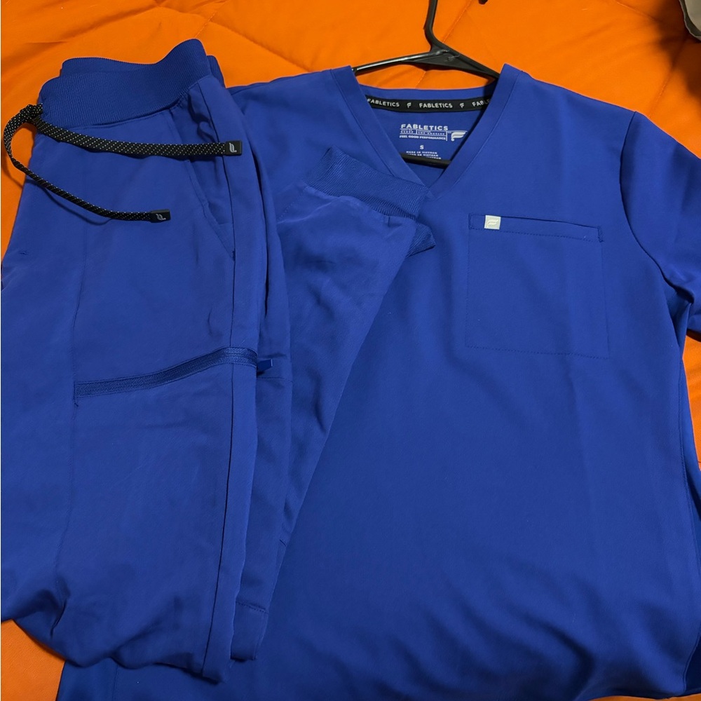 Fabletics Vibrant Blue Scrub Set - image 1
